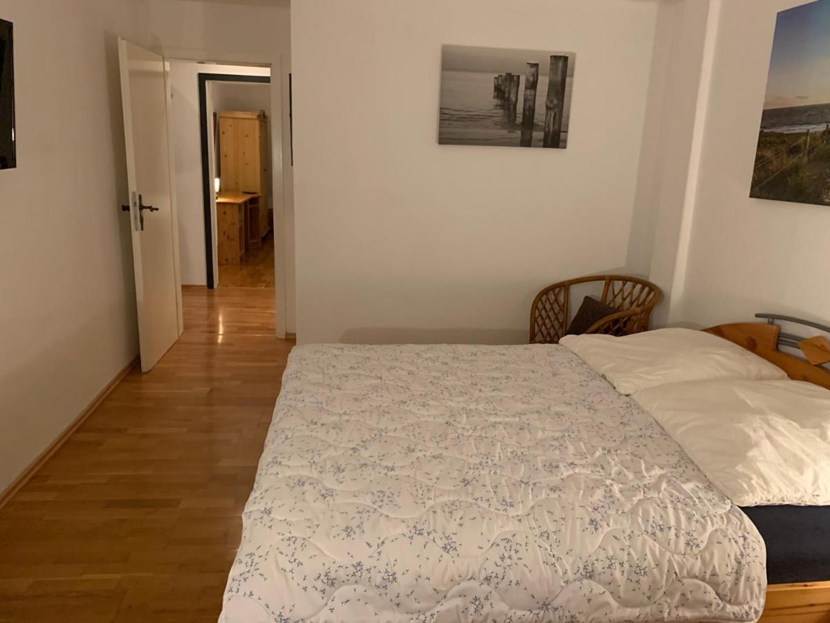 Sudstadt-Fewo Mit Grossem Balkon Nahe City Und Meer - Uber Den Dachern Von Whv Wilhelmshaven Exterior foto